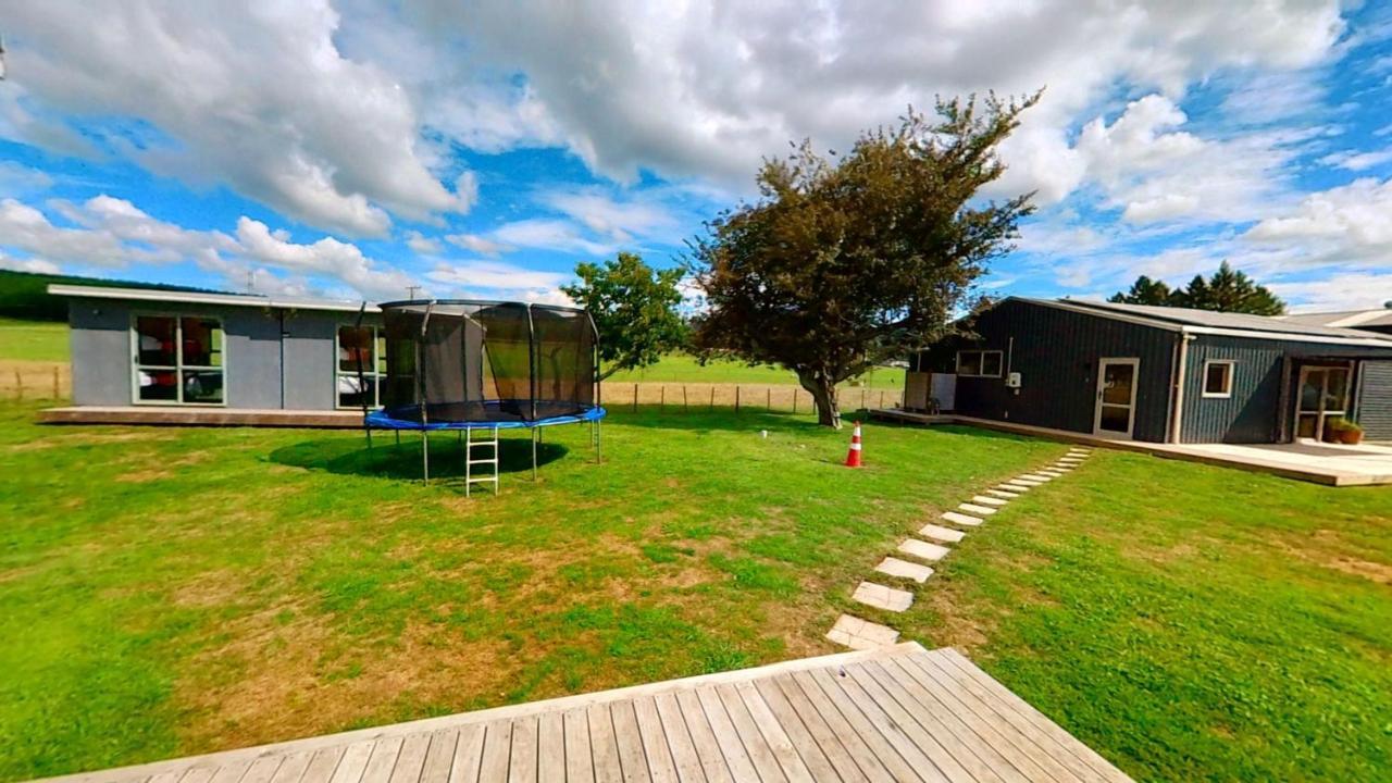 Full Holiday Home To Yourself, Up To 21 Guests Atiamuri 外观 照片
